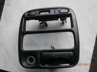кнопка аварийной сигнализации Hyundai Accent 1 поколение (X3) [рестайлинг] 1997, 1.3 л., бензин, МКПП, седан