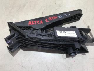 педаль SEAT Altea 1 поколение 2005, 1.9 л., дизель, МКПП, минивэн