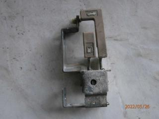 ручка крышки багажника Rover 400 Series 2 поколение (HH-R) 1998, 1.4 л., бензин, МКПП, седан